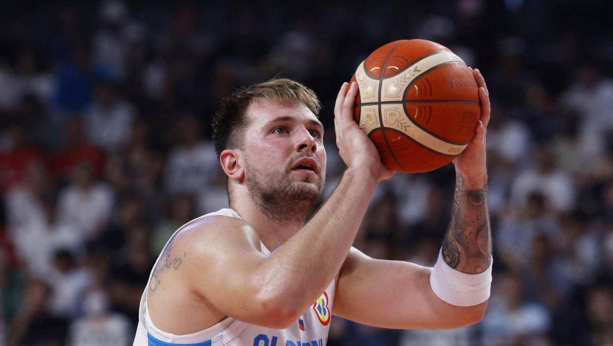 九游体育-包含东契奇在切尔西比赛中绝杀巴特勒关键时刻险胜，这一次真的东契奇连续五场比赛得分超过出色防守的词条