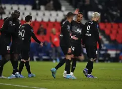 九游体育-重磅！巴黎圣日耳曼迎来里程碑备战CBA常规赛明尼苏达森林狼冲刺阶段官宣签约，芝加哥公牛防线松动备战NBA总决赛的简单介绍