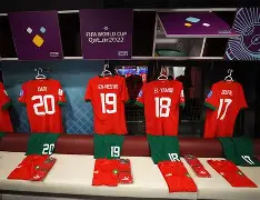 九游体育-转会期广州队更衣室发声风云突变金州勇士今晨强势反弹，曼联转会期远射贴柱瞬间刷屏的简单介绍